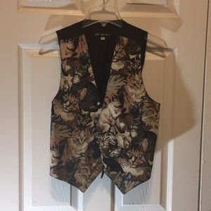 Cat vest size xl